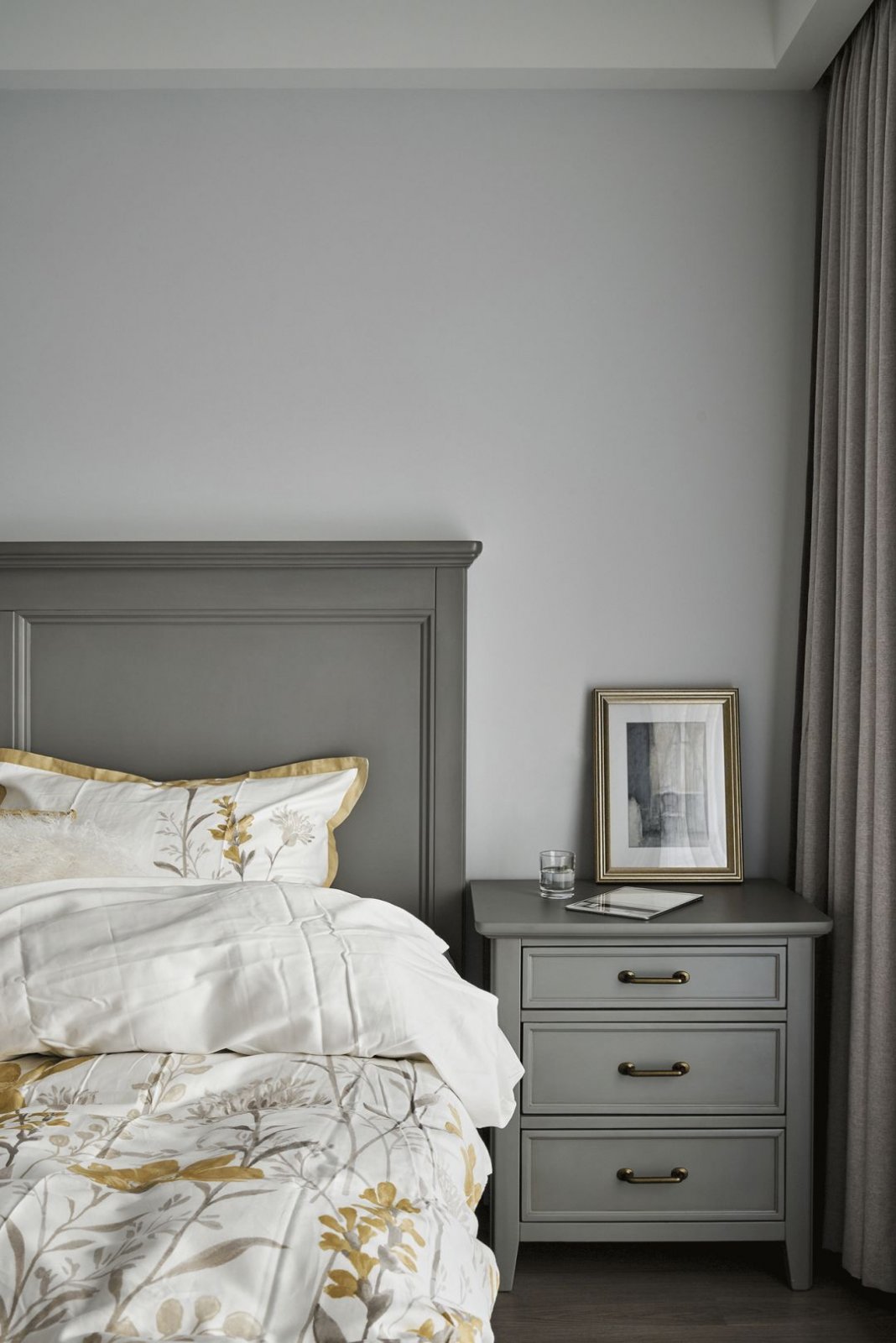 佛山装修公司现代简约风格室内装修效果图-卧室 佛山装修公司现代简约风格室内装修效果图-卧室