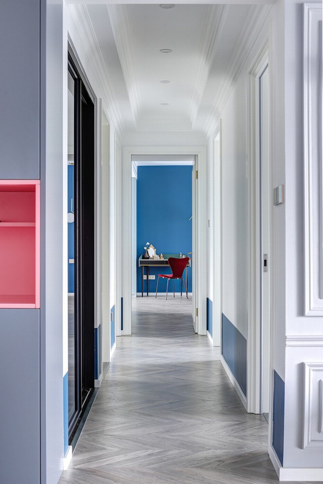 法式风格家装设计室内装修效果图-走廊